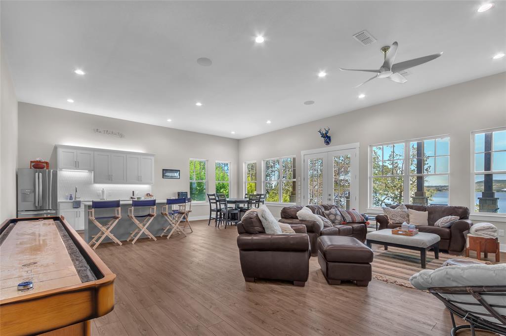 Pk Lake - Residential