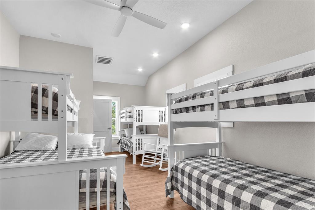 Pk Lake - Residential