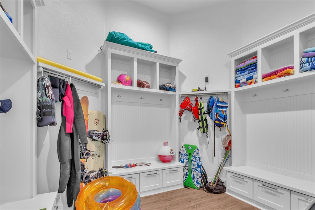 Pk Lake - Residential