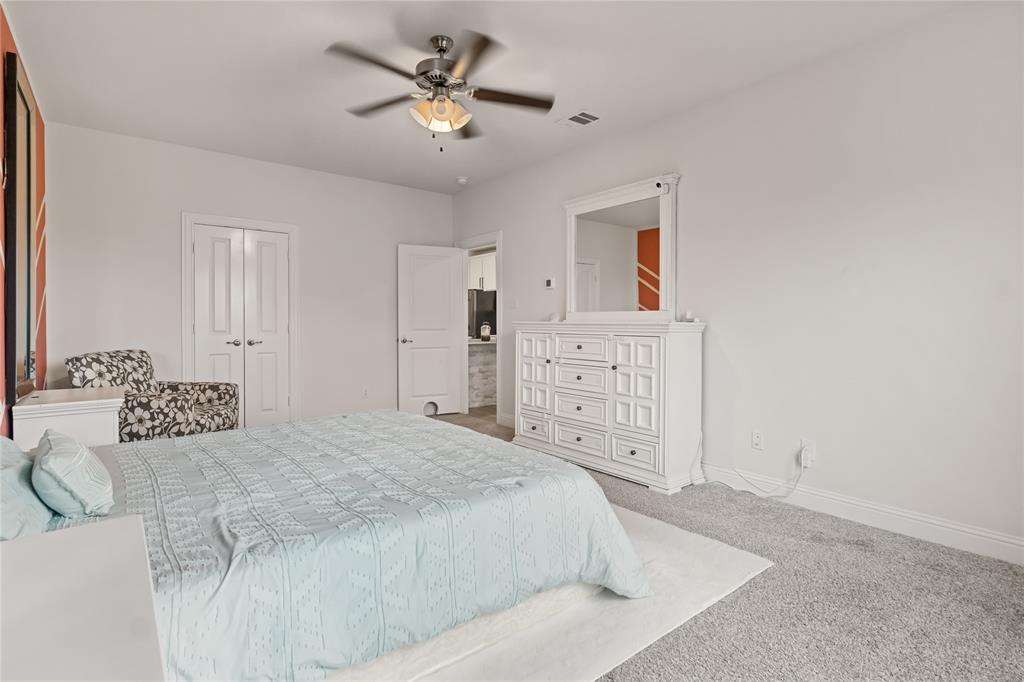 Aubrey, Texas 76227, United States, 4 Bedrooms Bedrooms, ,3 BathroomsBathrooms,Residential,Pending,26002