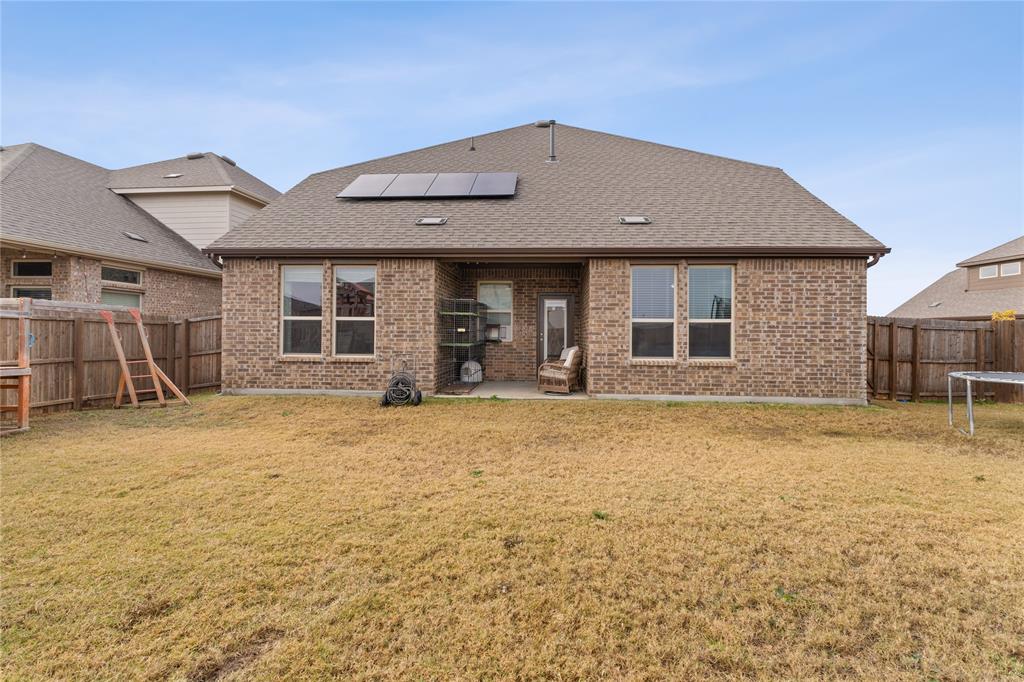 Aubrey, Texas 76227, United States, 4 Bedrooms Bedrooms, ,3 BathroomsBathrooms,Residential,Pending,26002