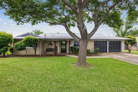 6612 Tabor Street North Richland Hills TX 76180
