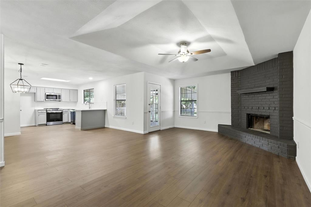 801 James Circle