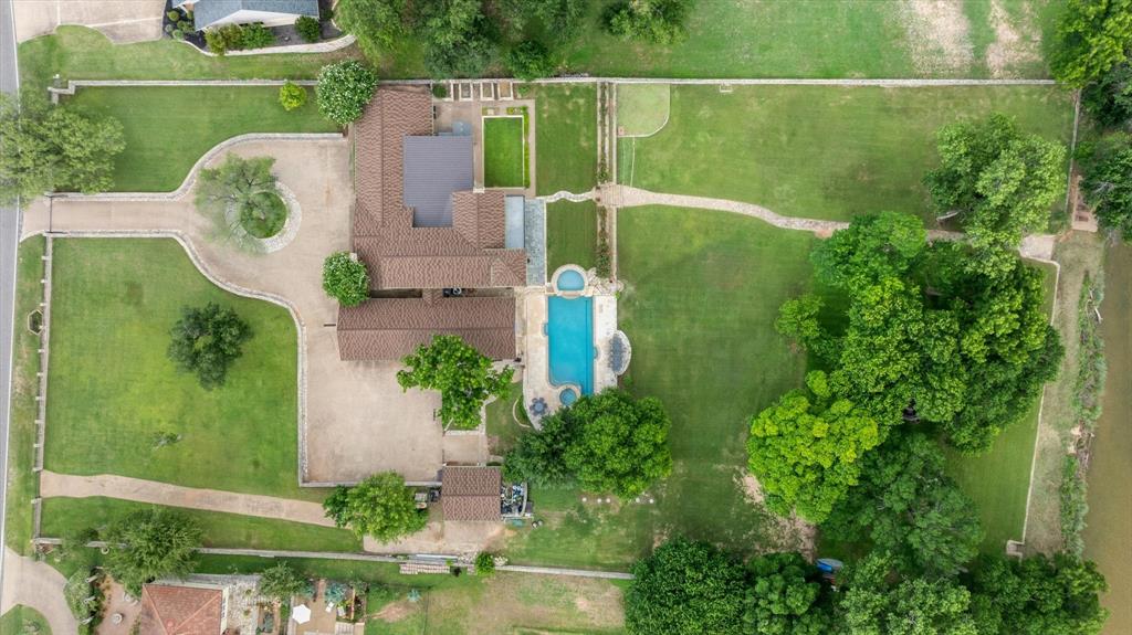9404 Bellechase Road