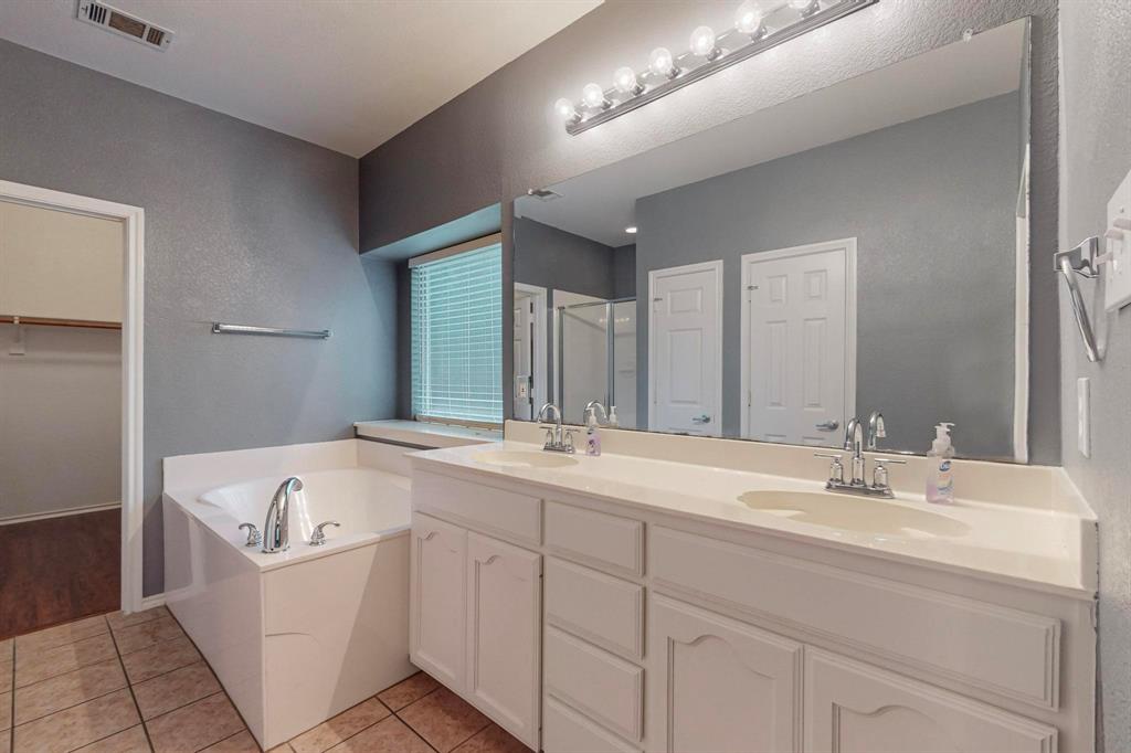 Summit Parc 04 - Residential Lease