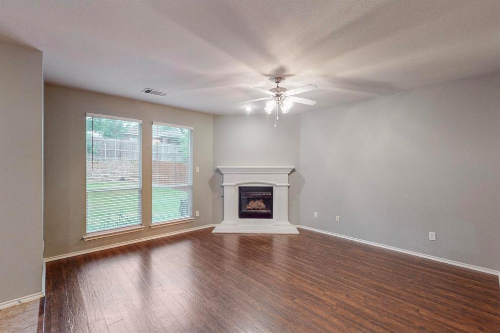 Summit Parc 04 - Residential Lease