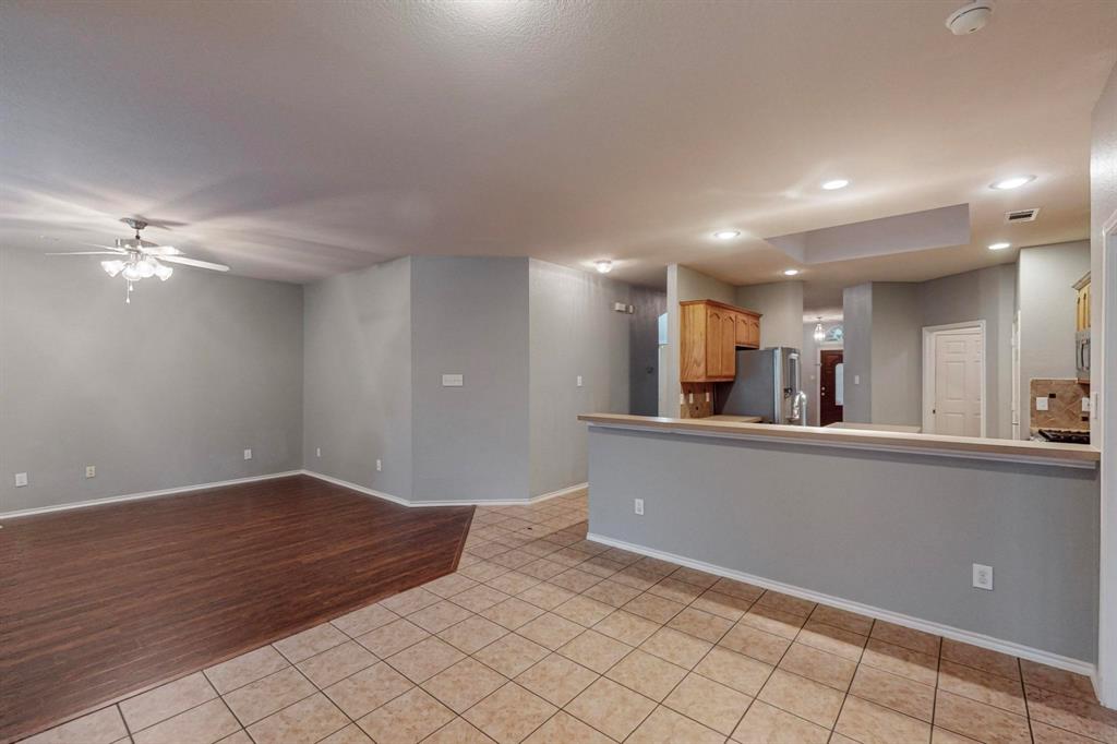 Summit Parc 04 - Residential Lease