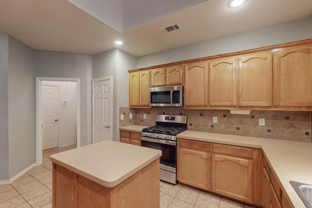 Summit Parc 04 - Residential Lease