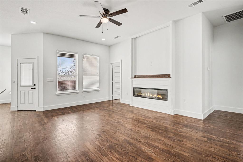 El Rosa - Residential