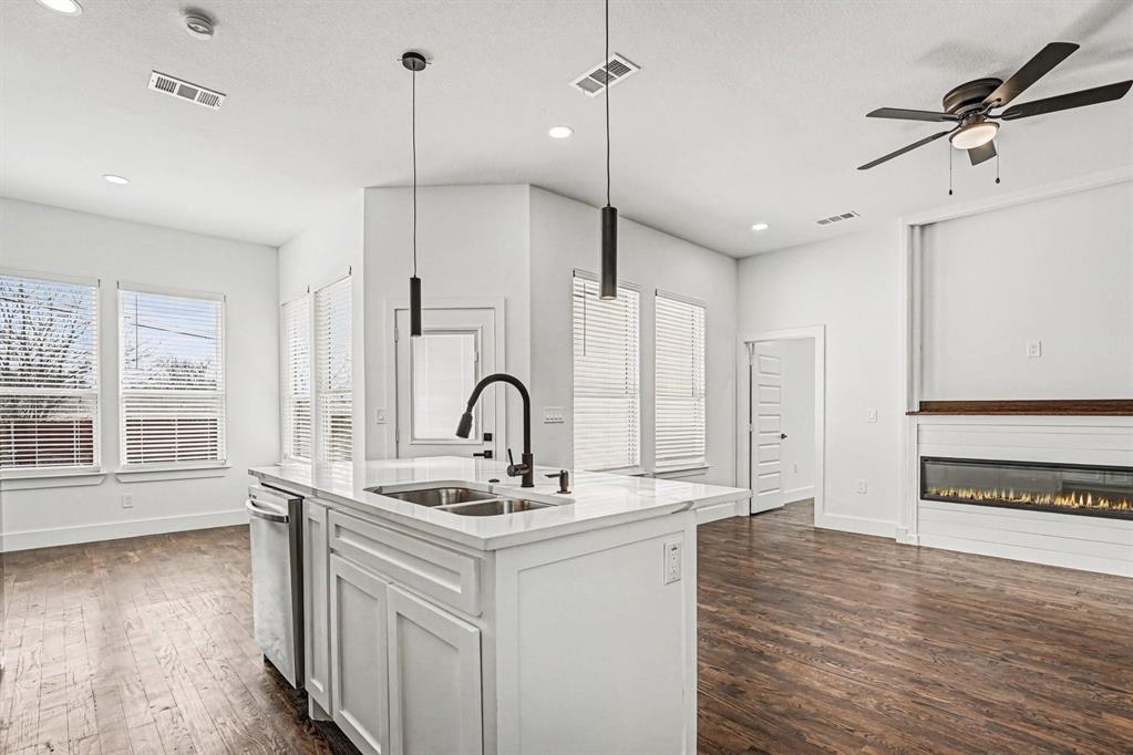 El Rosa - Residential