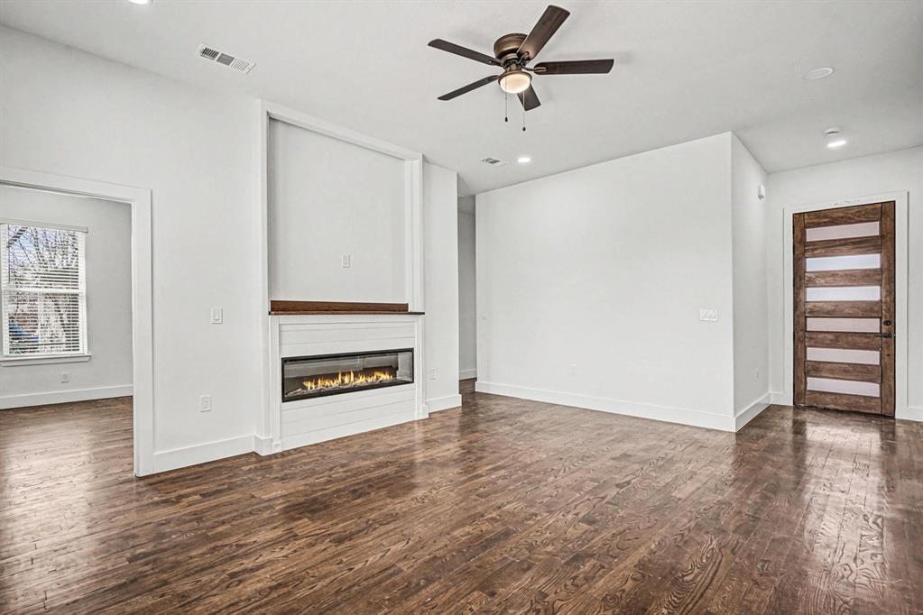 El Rosa - Residential