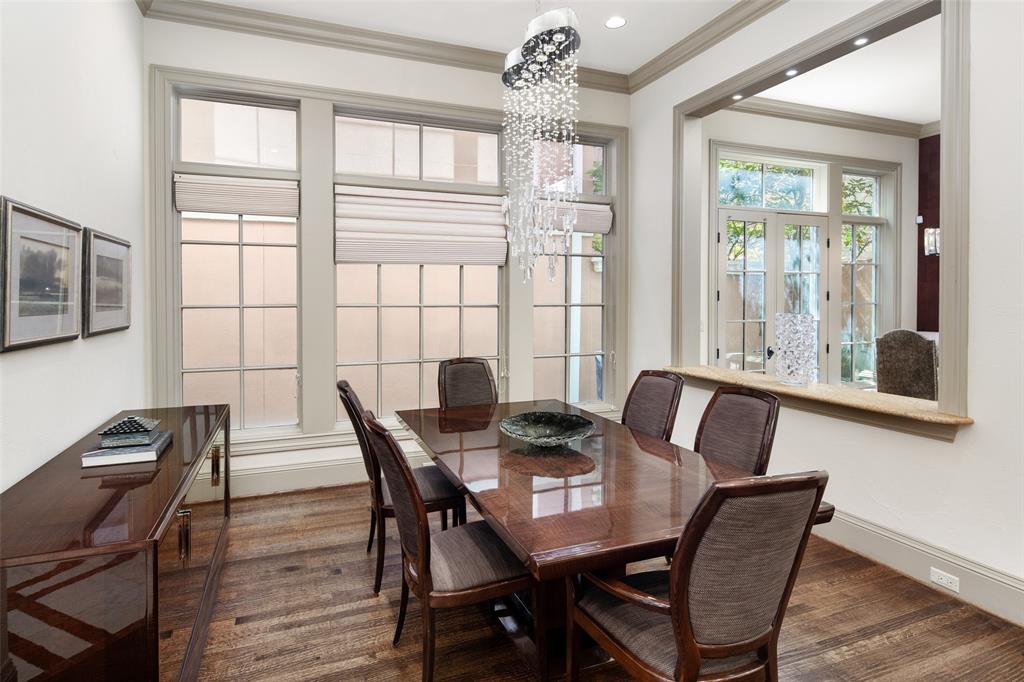 Sme-Ballas Oak Lawn 01 - Residential