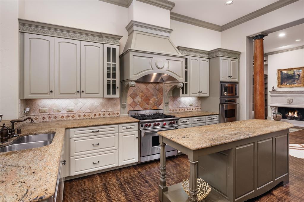 Sme-Ballas Oak Lawn 01 - Residential