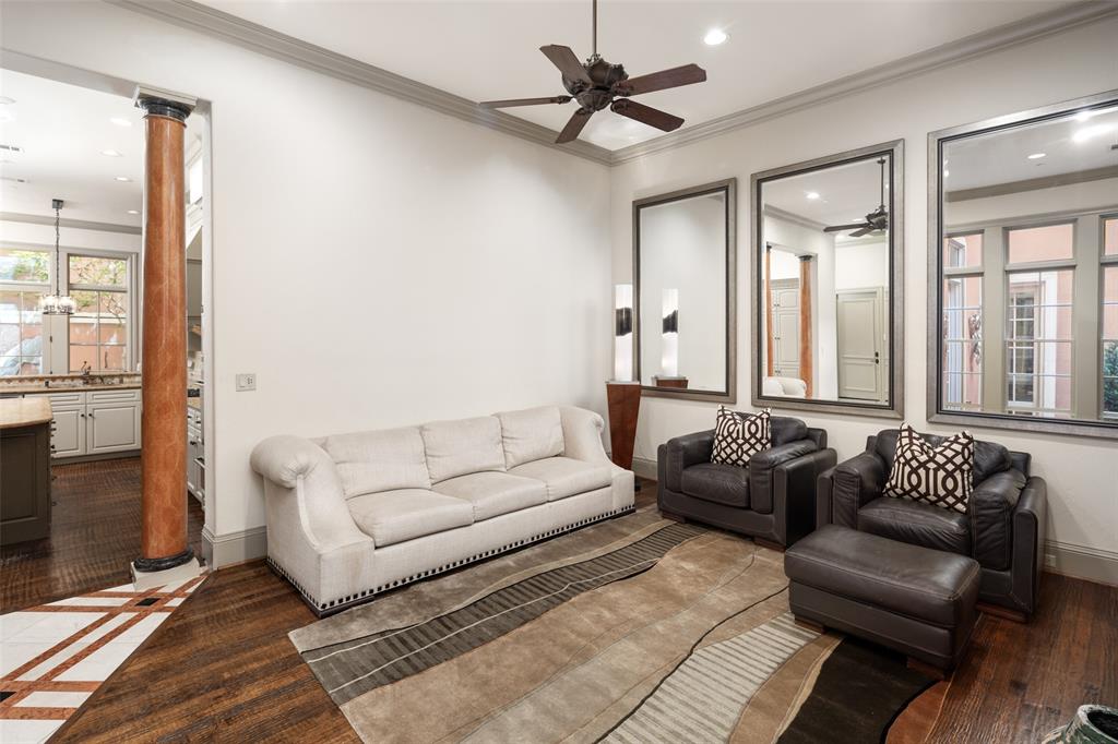 Sme-Ballas Oak Lawn 01 - Residential