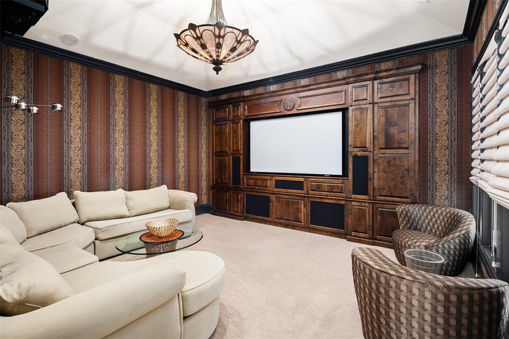 Sme-Ballas Oak Lawn 01 - Residential