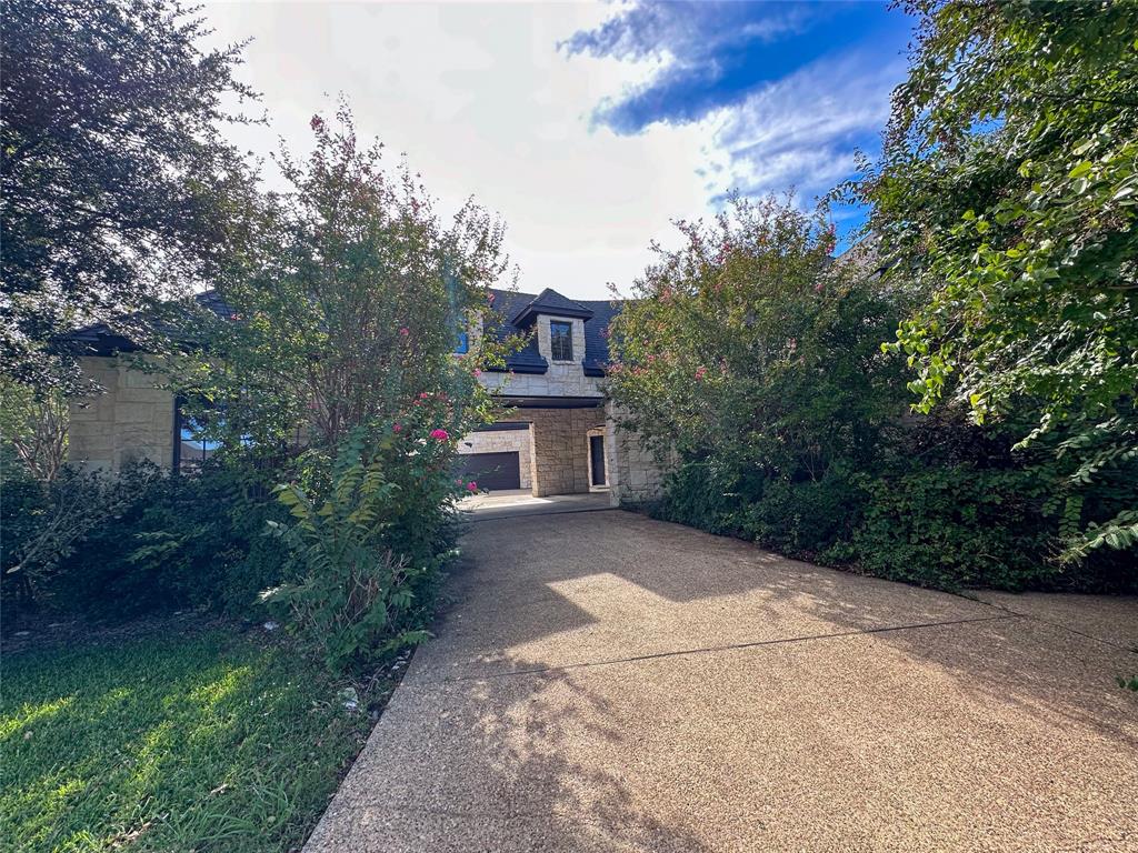 Forrest Glen - Residential