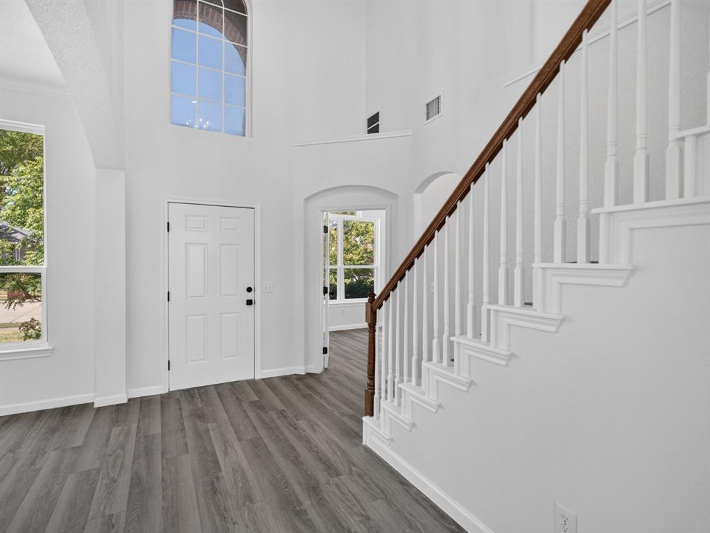 1712 Elm Spring Court