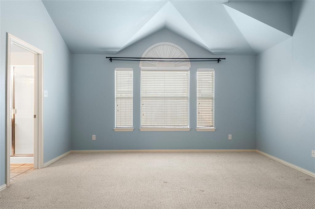 Legend Crest Viii - Residential