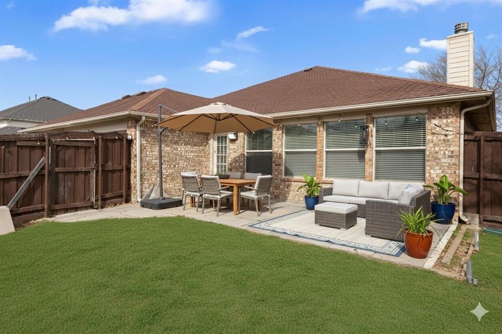 Legend Crest Viii - Residential