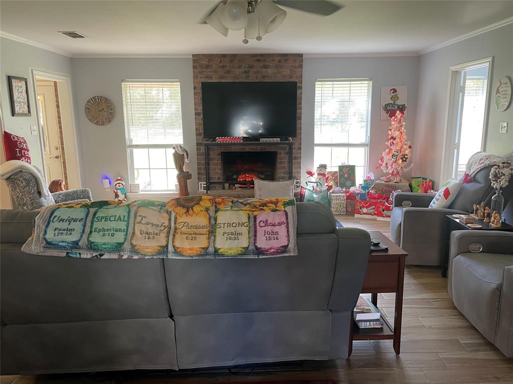 197 Green Meadow Trail