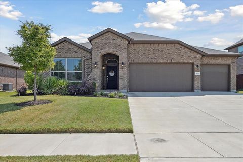 541 Dunster Lane Saginaw TX 76131
