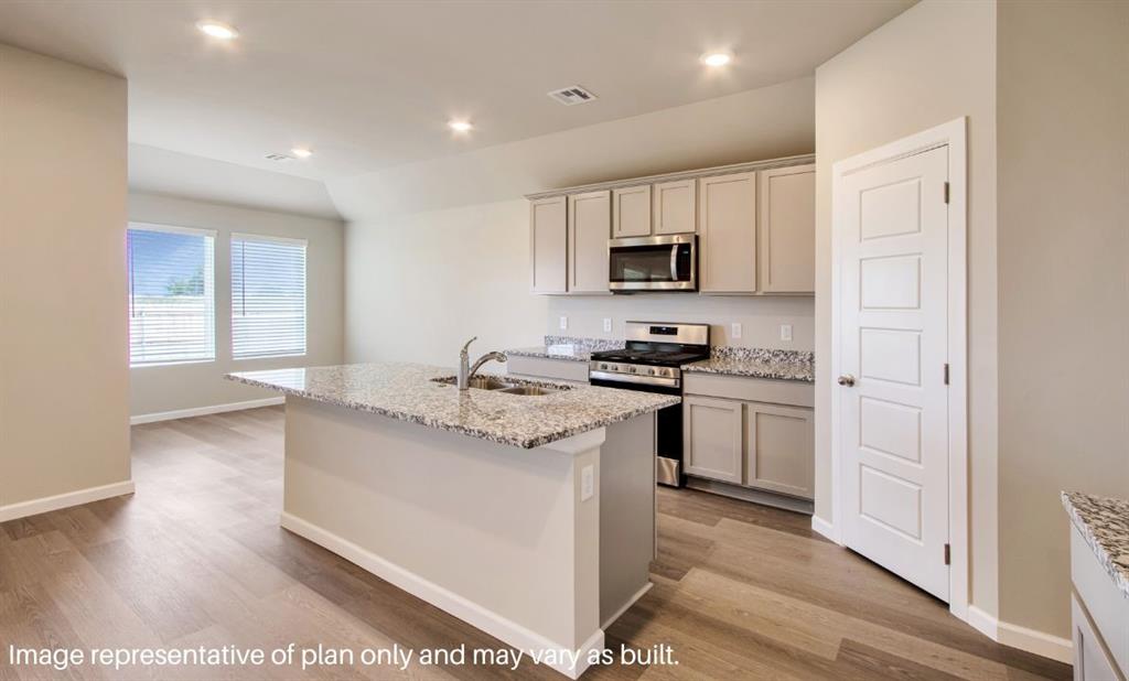 1521 Oak Valley