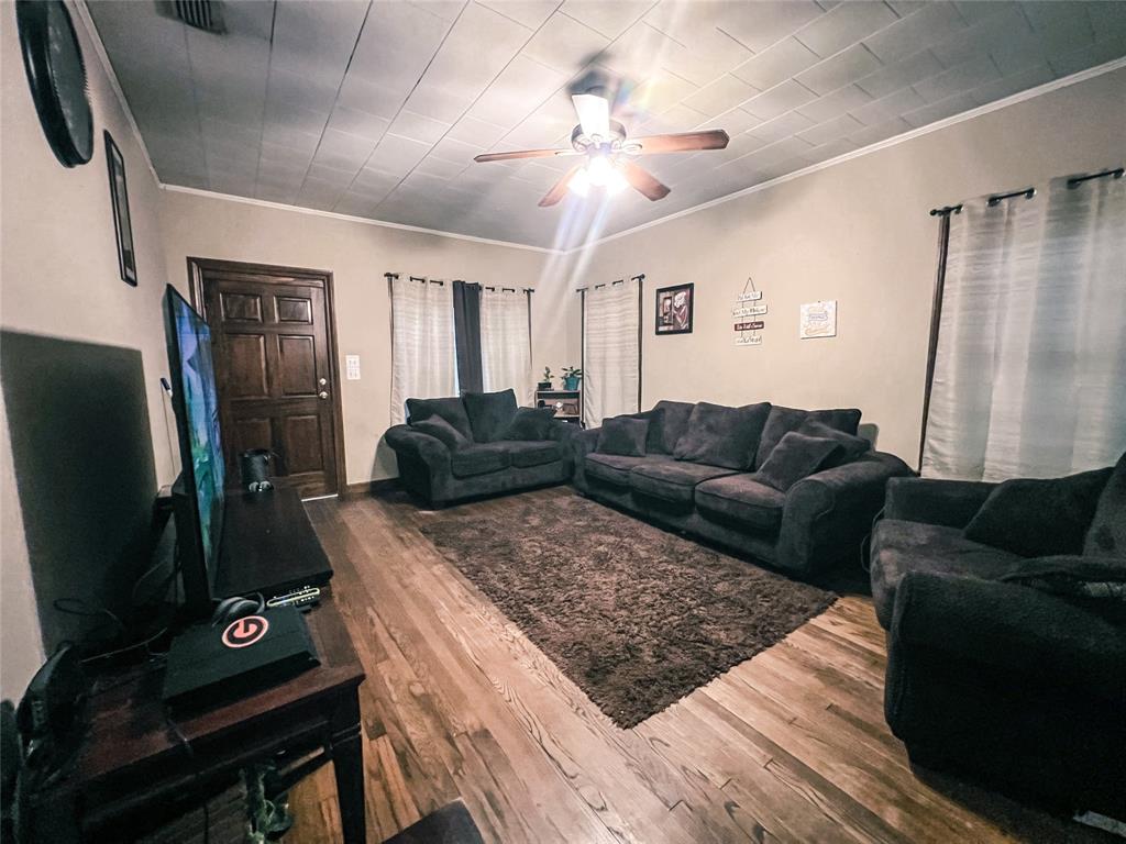 CITY OF GILMER - Residential