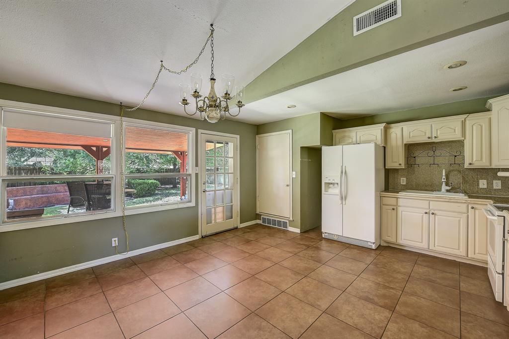 13350 Castleton Drive