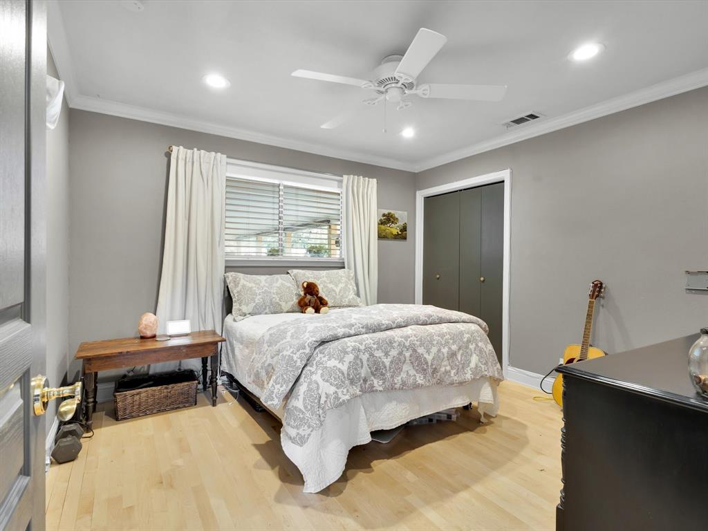 Whispering Oaks Kenn - Residential