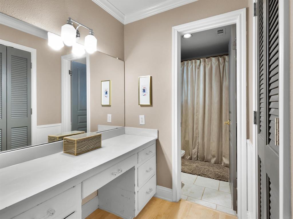 Whispering Oaks Kenn - Residential