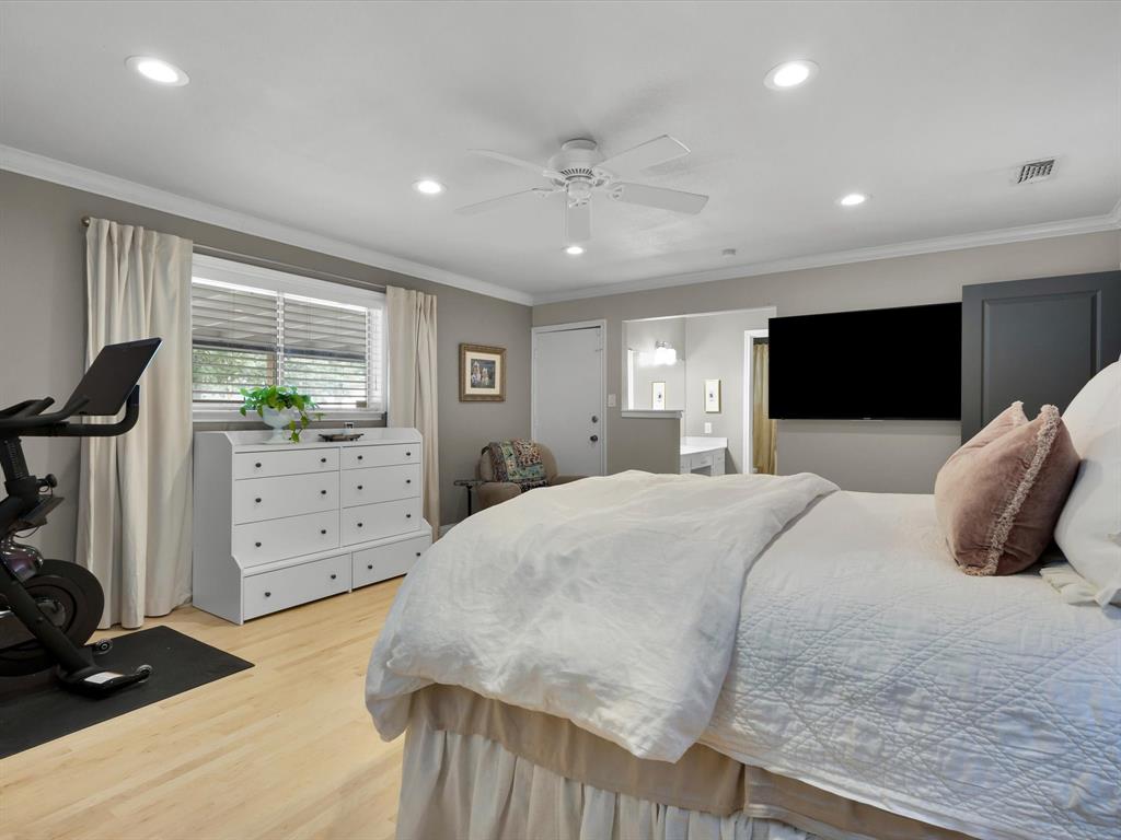 Whispering Oaks Kenn - Residential