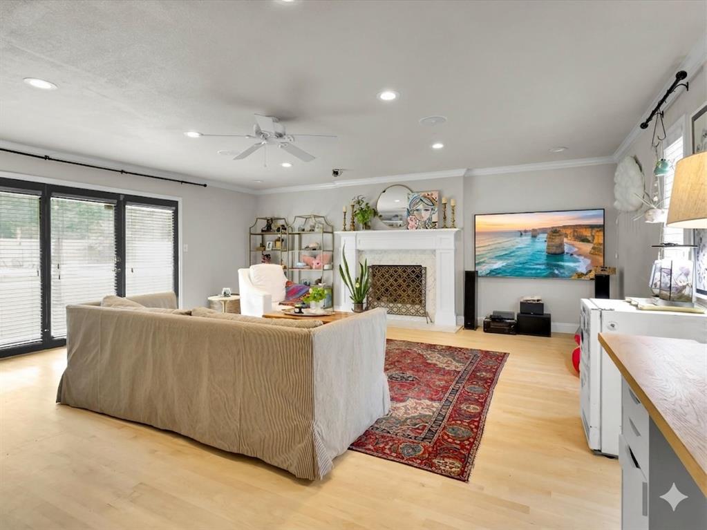 Whispering Oaks Kenn - Residential