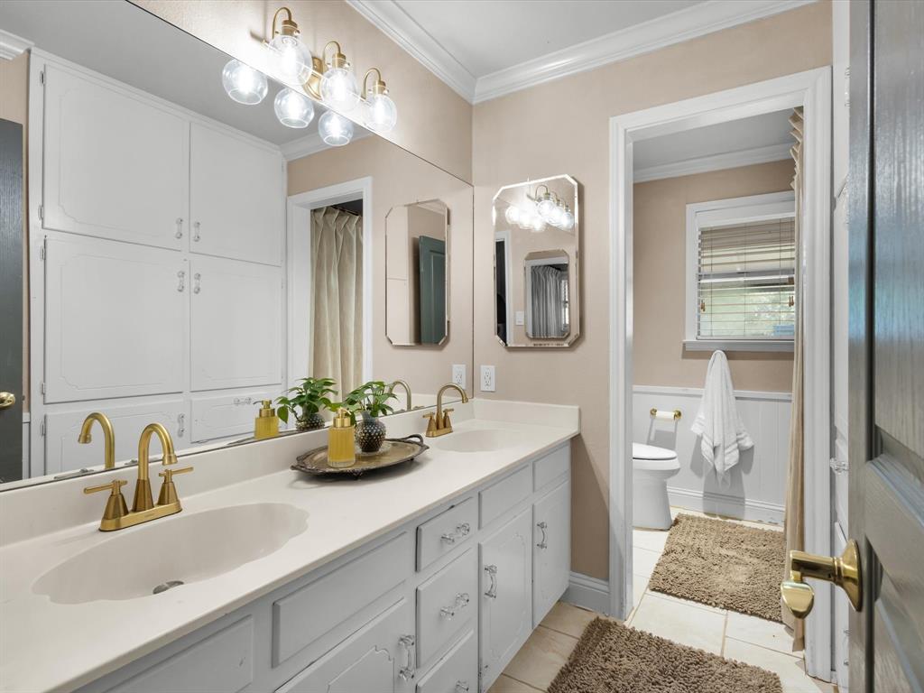 Whispering Oaks Kenn - Residential