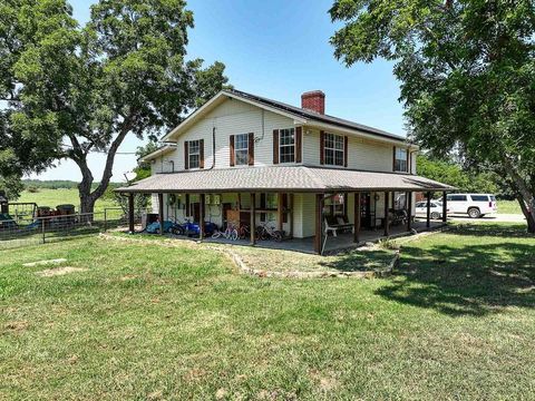 A home in Corsicana