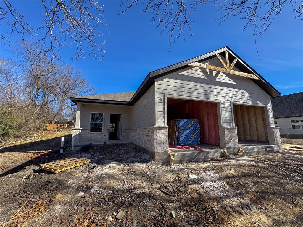 1219/ 1223 S Austin Street