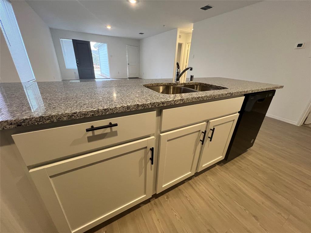 PRESERVE AT HONEY CREEK PHASE - Residential Lease