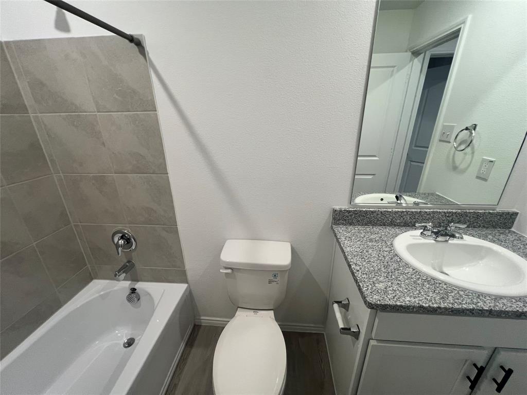 PRESERVE AT HONEY CREEK PHASE - Residential Lease