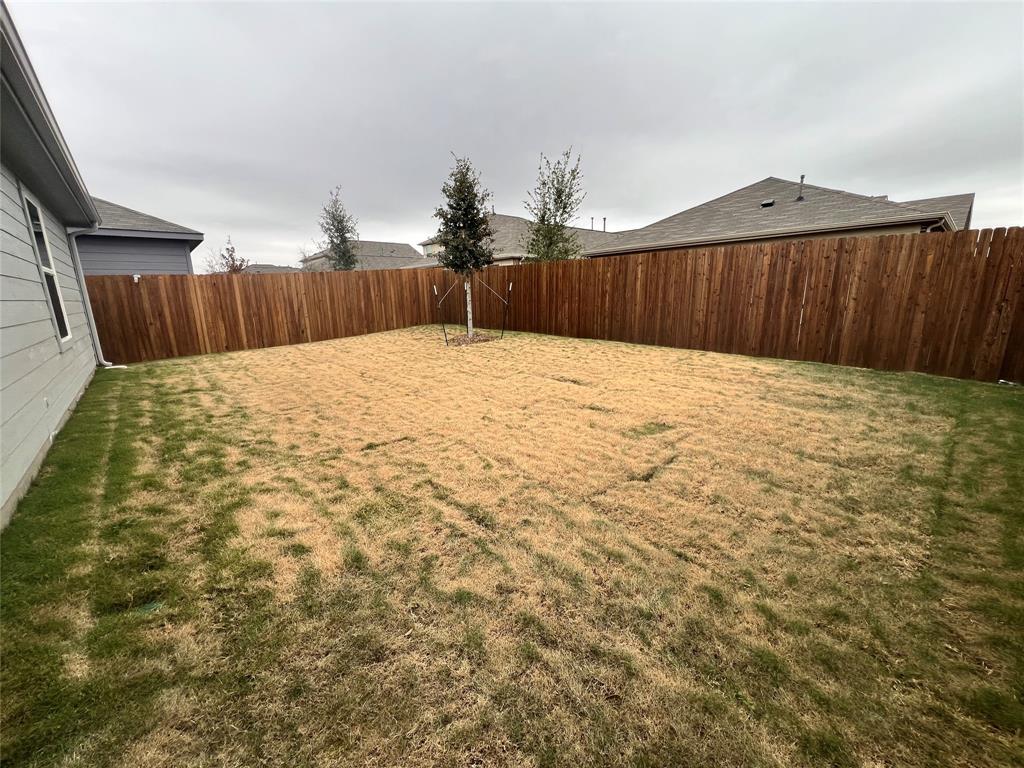 PRESERVE AT HONEY CREEK PHASE - Residential Lease