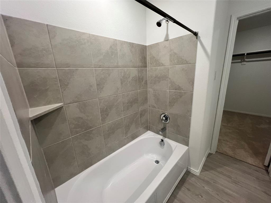 PRESERVE AT HONEY CREEK PHASE - Residential Lease