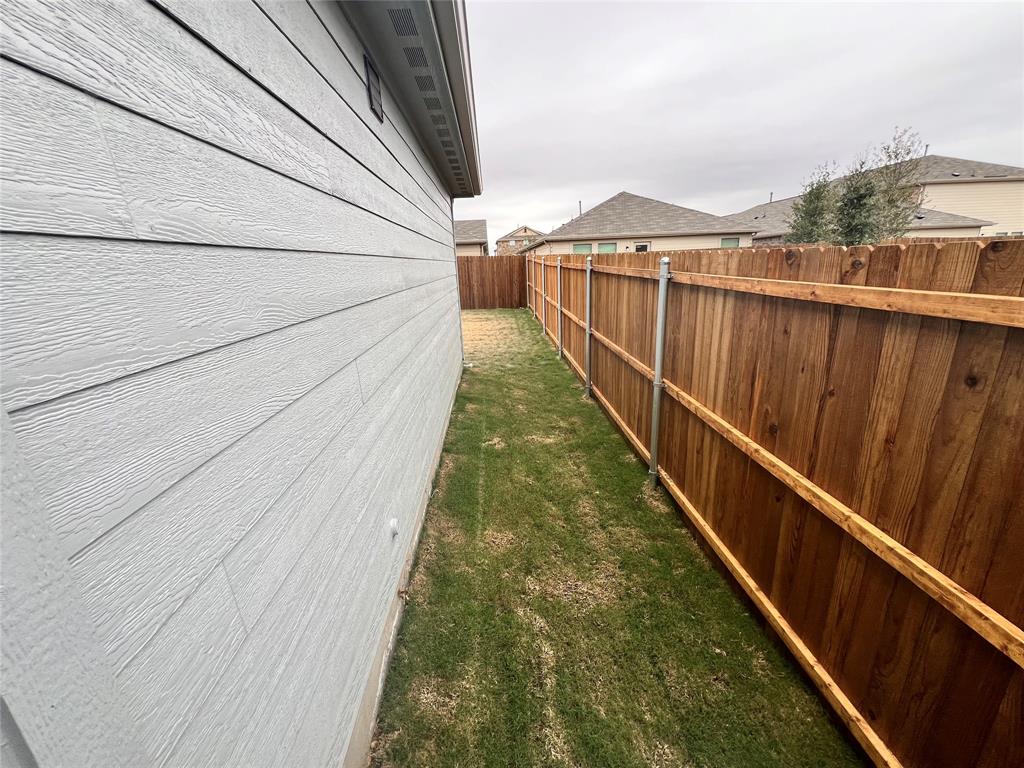 PRESERVE AT HONEY CREEK PHASE - Residential Lease