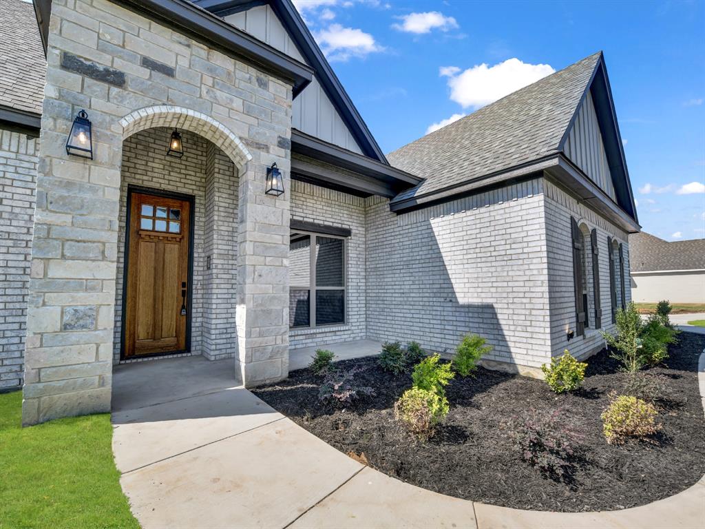1341 Eagle Drive