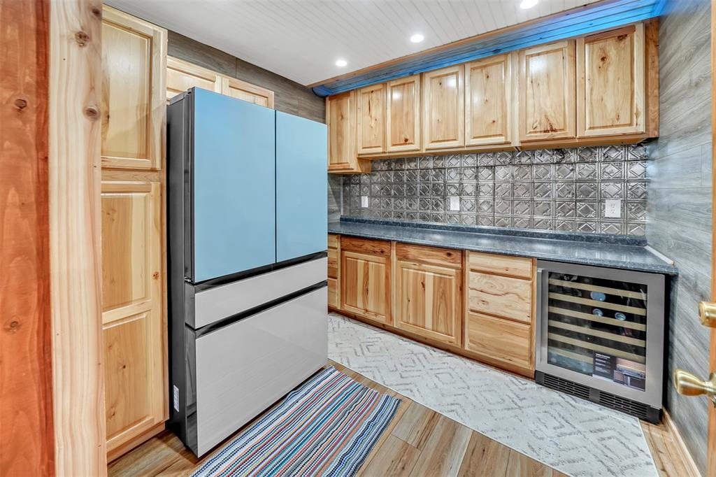 Thomas J Irvin - Residential