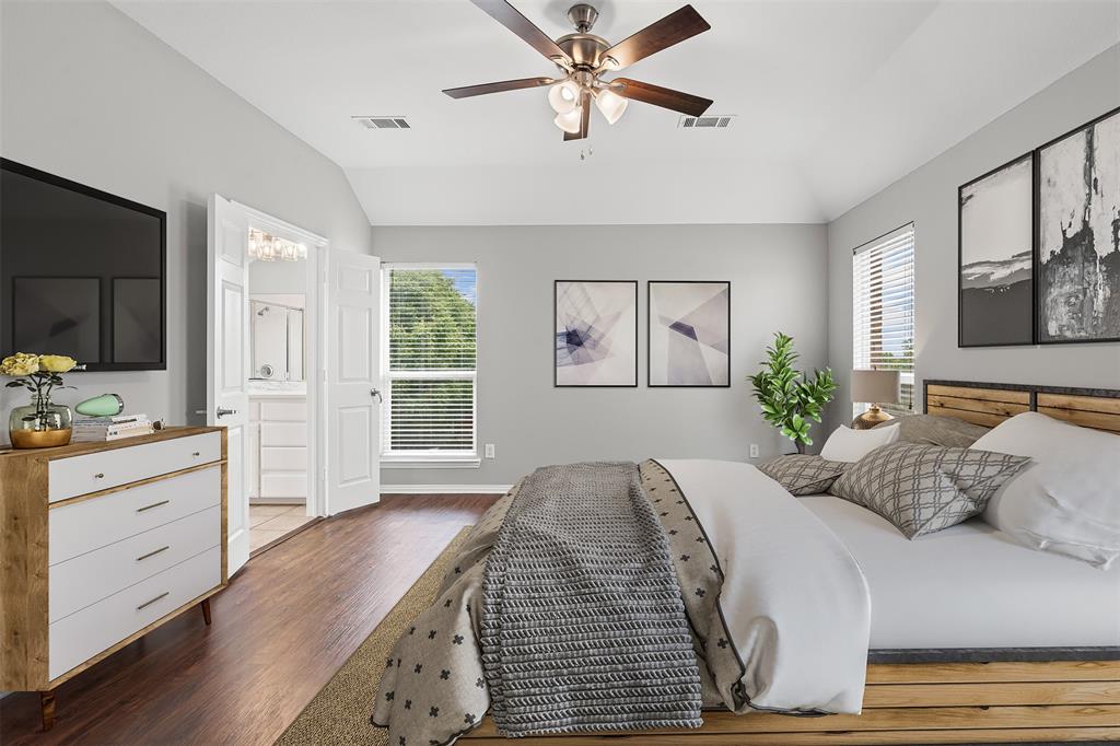 2821 Lynx Lane