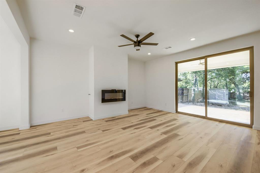 7305 Charbonneau Road