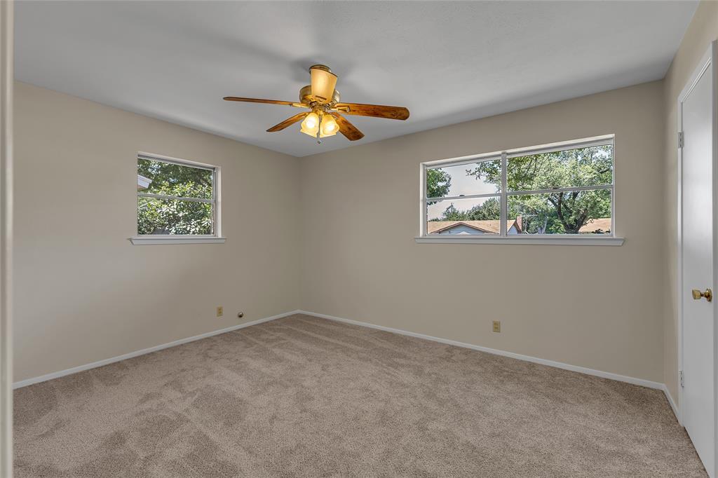 Bell Manor - Residential