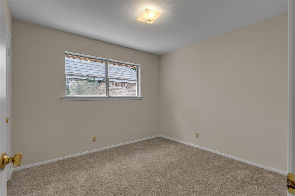 Bell Manor - Residential