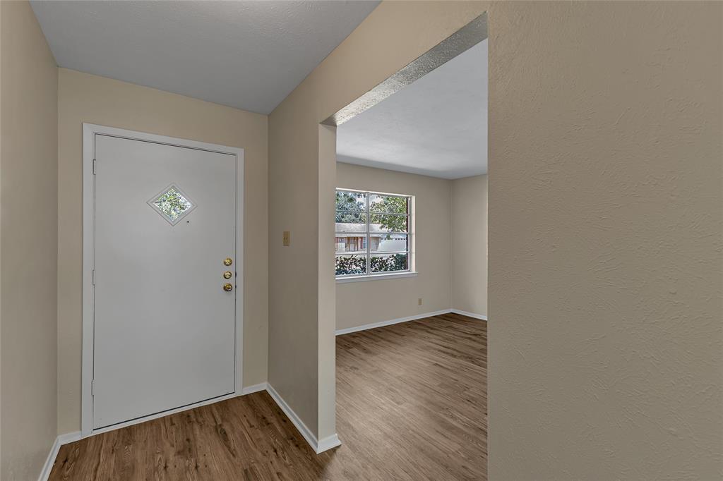 Bell Manor - Residential