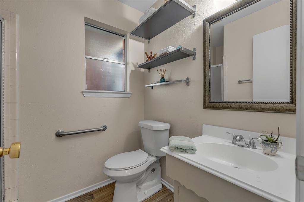 Bell Manor - Residential