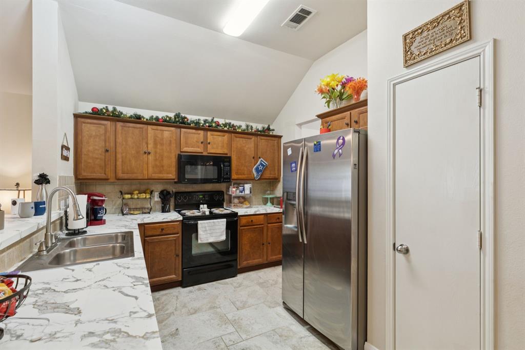 2915 Appaloosa Drive