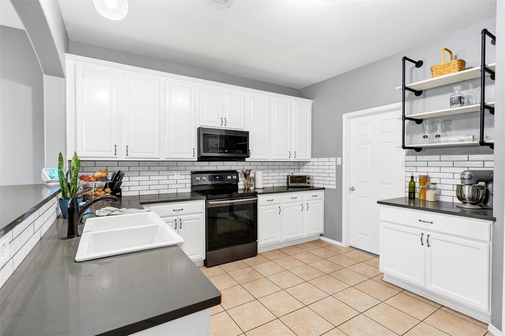 221 Brookdale Drive